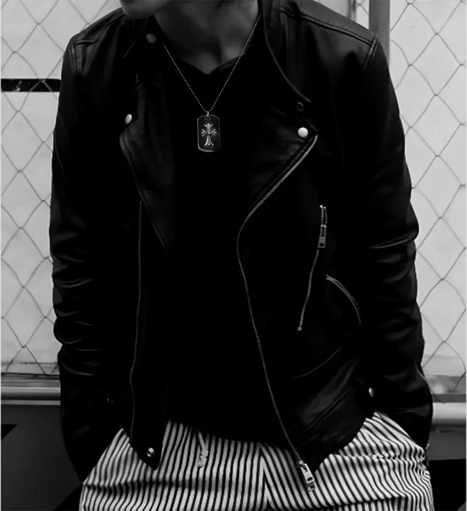 CHROME HEARTS タイニーCHクロス カットアウト ドッグタグ