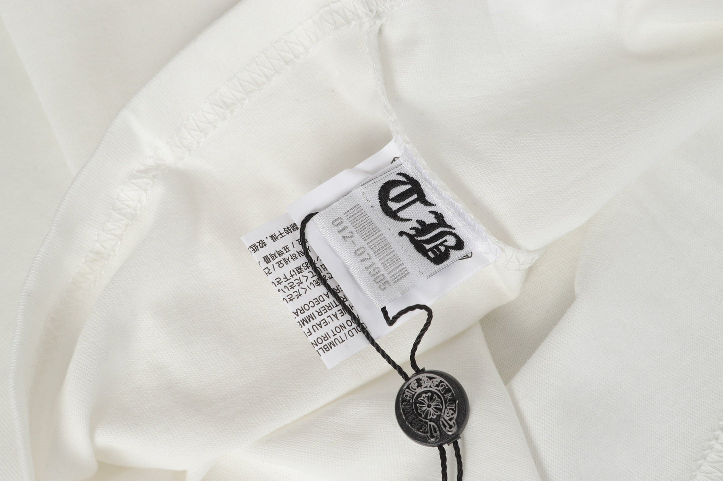 Chrome Hearts Logo Flag Long Sleeve Tee - Black White Gothic Street T-Shirt K2126